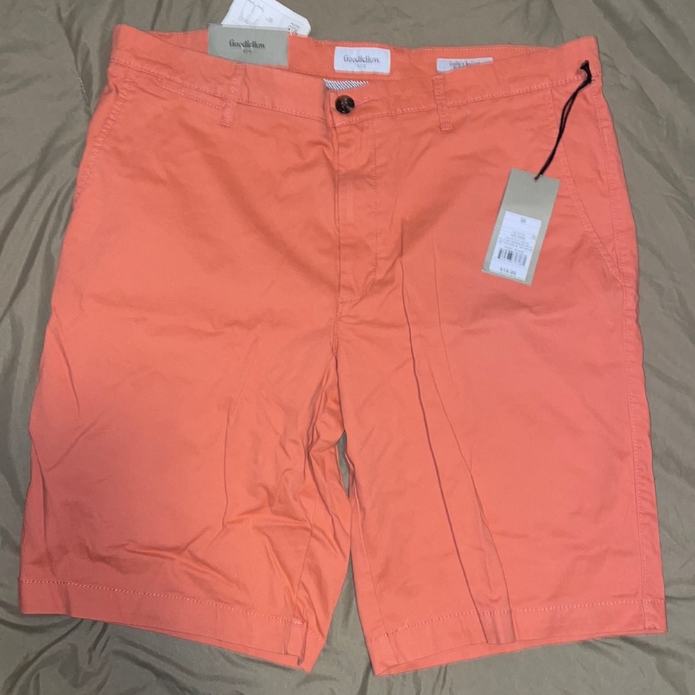 Good fellow shorts. Size 36